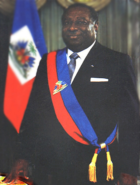 6420.039.- Profil de Leslie François Manigat » Haiti-Référence