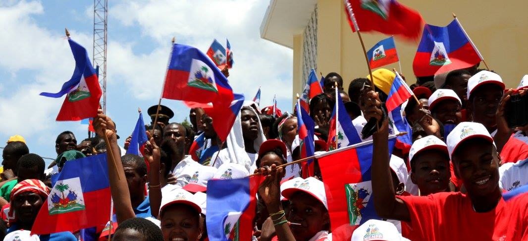6110.- Les Symboles d’Haiti: Le Drapeau